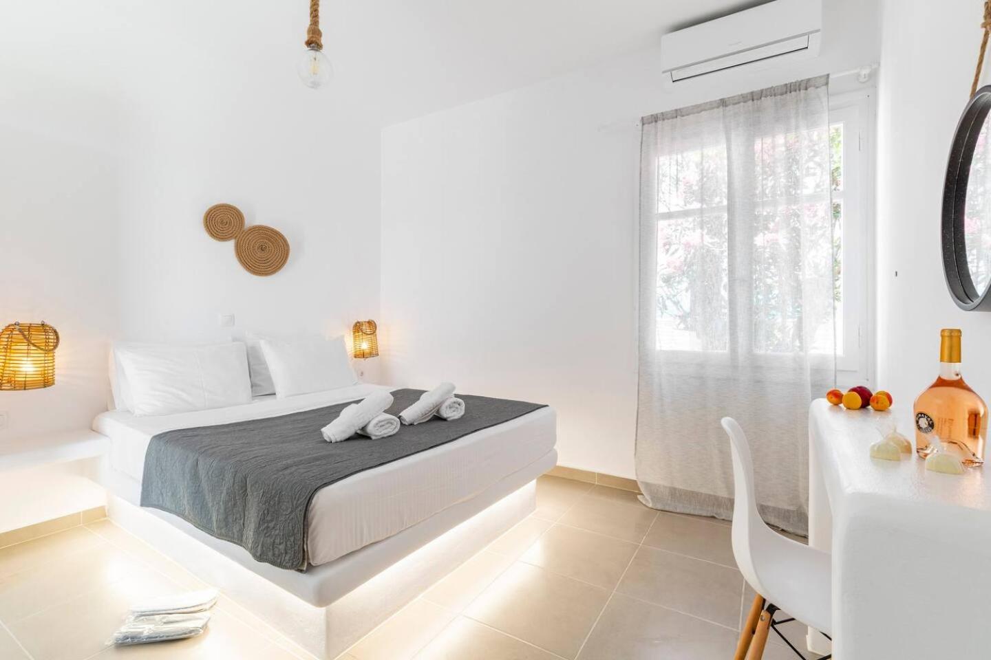 Naxos Beachwalk Naxos City Екстер'єр фото