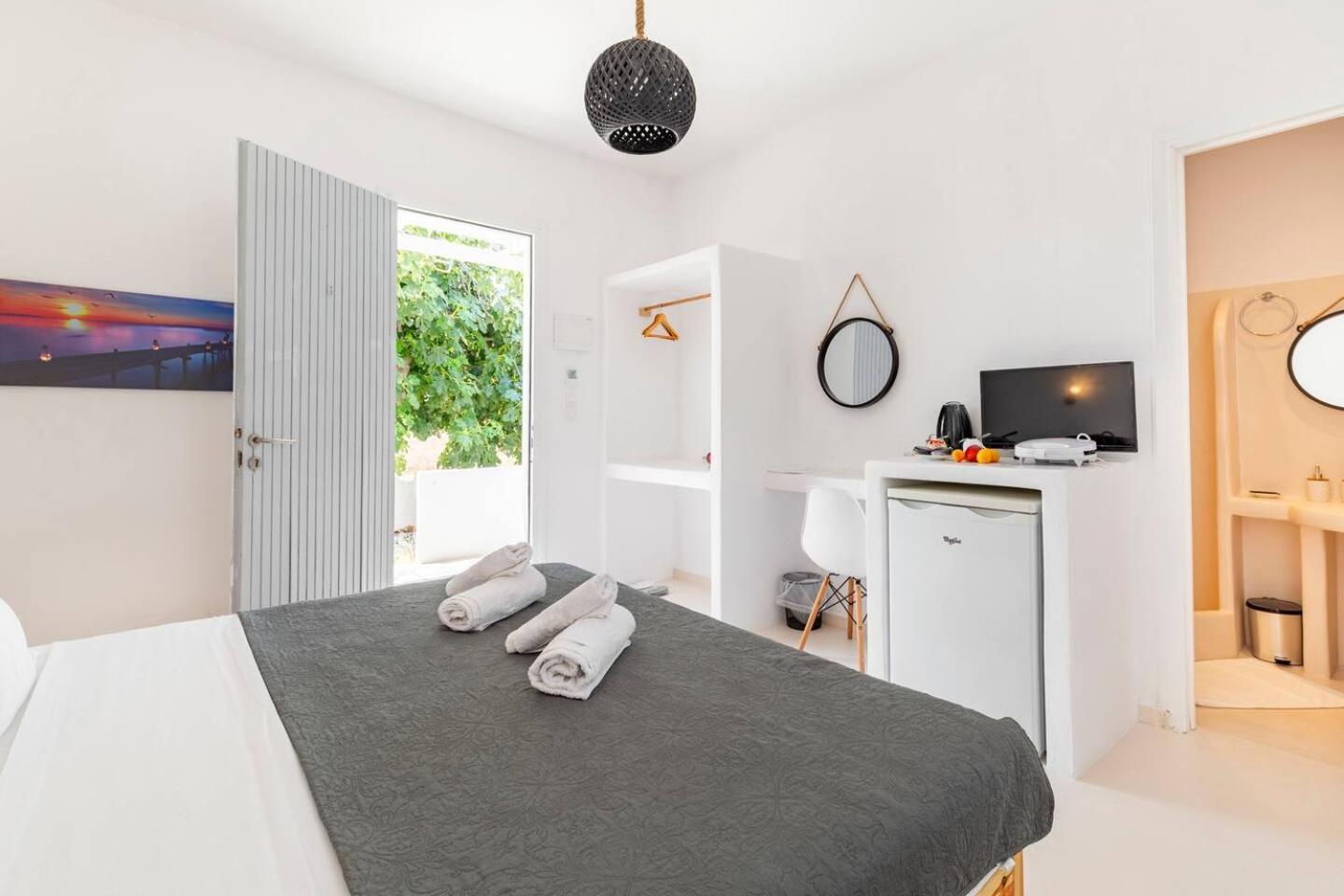 Naxos Beachwalk Naxos City Екстер'єр фото